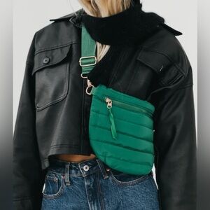 💚NEW Quilted Belt Bag/Fanny Pack-Emerald Green